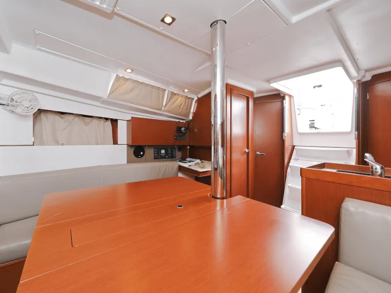 Salon of Idila, a Beneteau Oceanis 35.1 sailboat at Općina Sukošan, Croatia