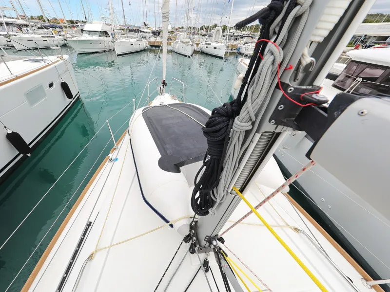 Deck of Idila, a Beneteau Oceanis 35.1 sailboat at Općina Sukošan, Croatia