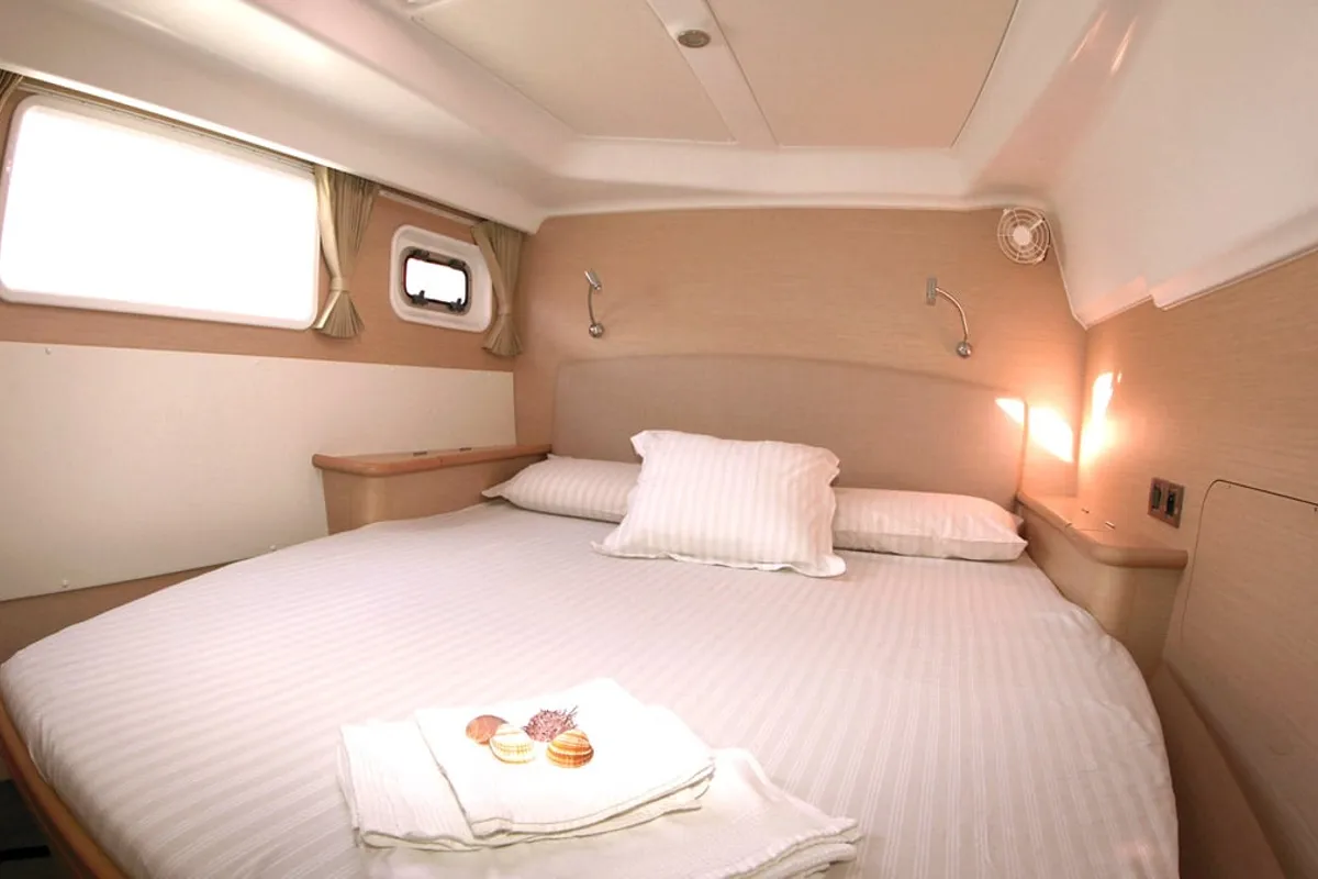 Cabin on Atlantis, a Lagoon 440 catamaran at Santa Eulària des Riu, Spain