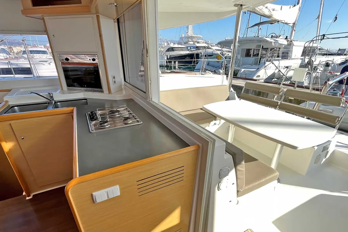 Galley of Jazz Point, a Lagoon 400 catamaran at Split, Croatia