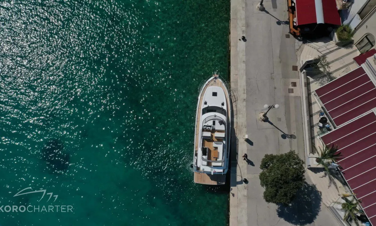 Spaceship, a Bavaria Virtess 420 Fly motor yacht at Punat, Croatia