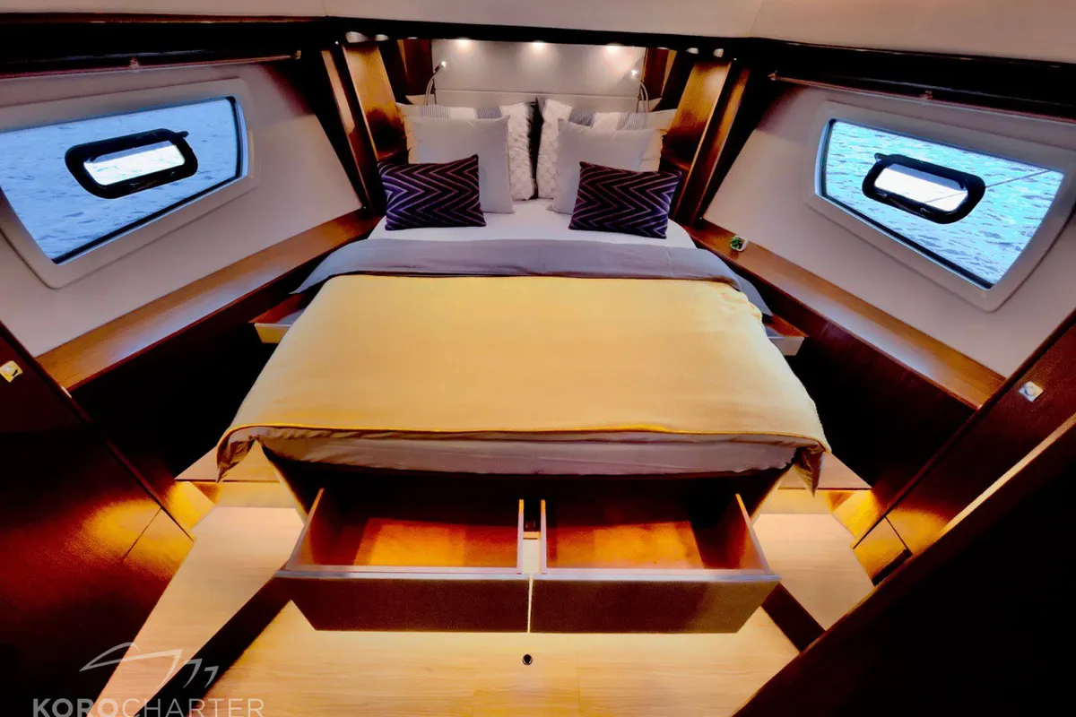Spaceship, a Bavaria Virtess 420 Fly motor yacht at Punat, Croatia
