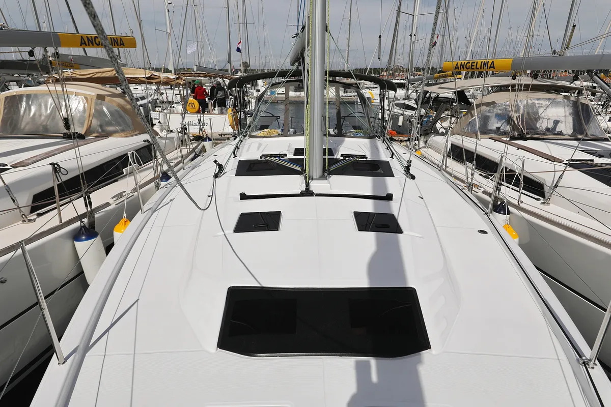 Salon of No Worries, a Dufour 41 sailboat at Grad Biograd na Moru, Croatia