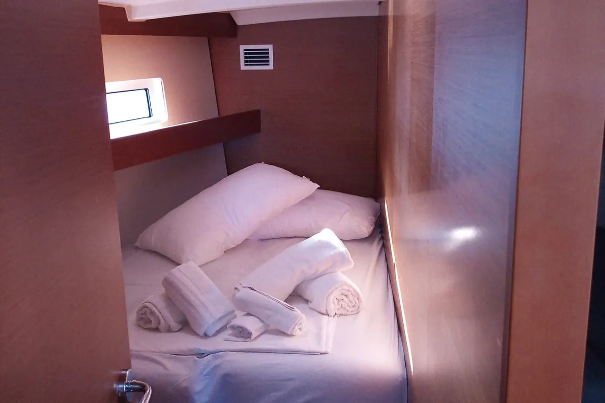 Cabin on Maryann, a Jeanneau Sun Odyssey 440 sailboat at Cannigione, Italy