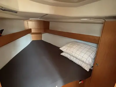 Cabin on 3 Lune, a Bavaria Cruiser 34 sailboat at Grad Pula, Croatia