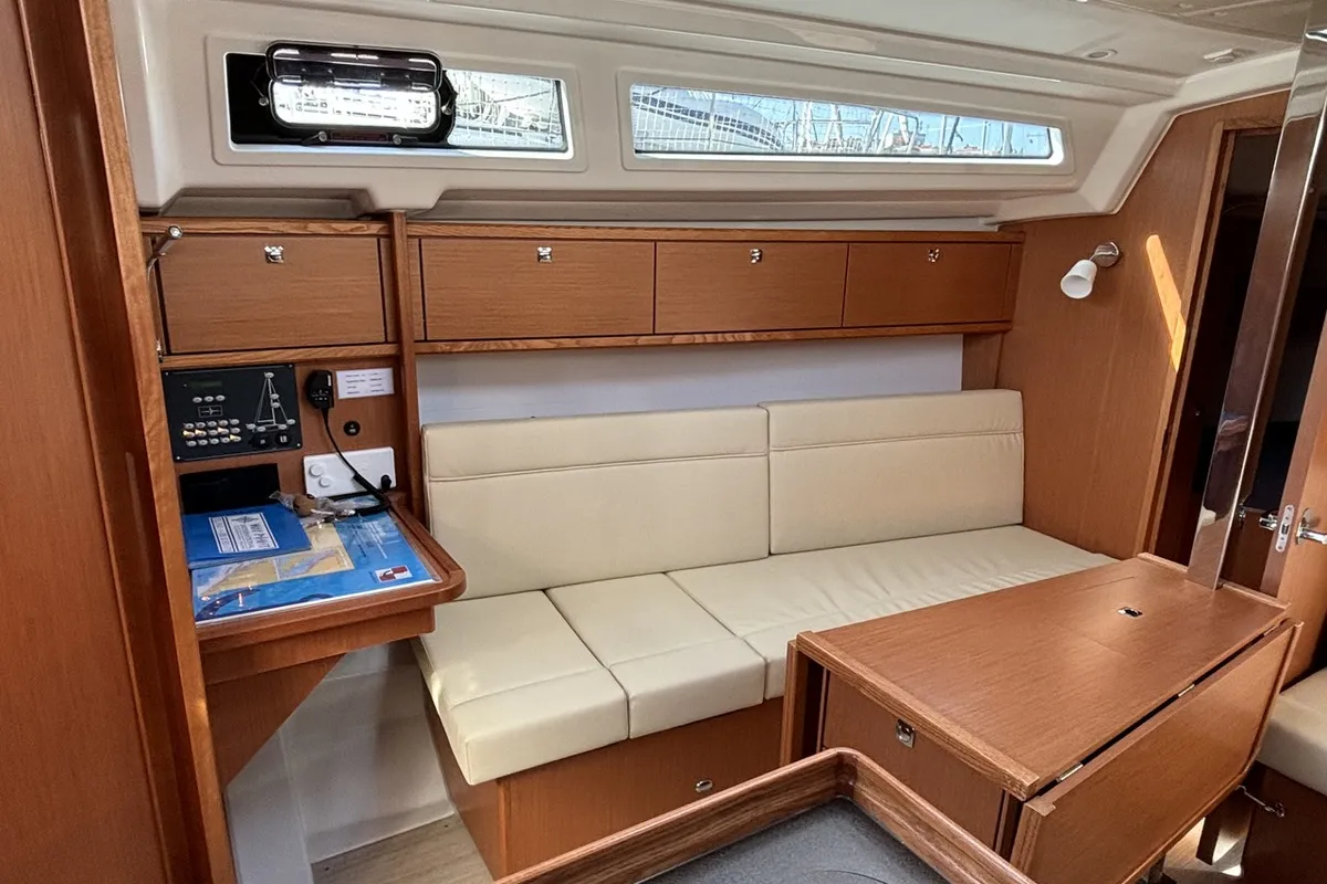 Salon of 3 Lune, a Bavaria Cruiser 34 sailboat at Grad Pula, Croatia
