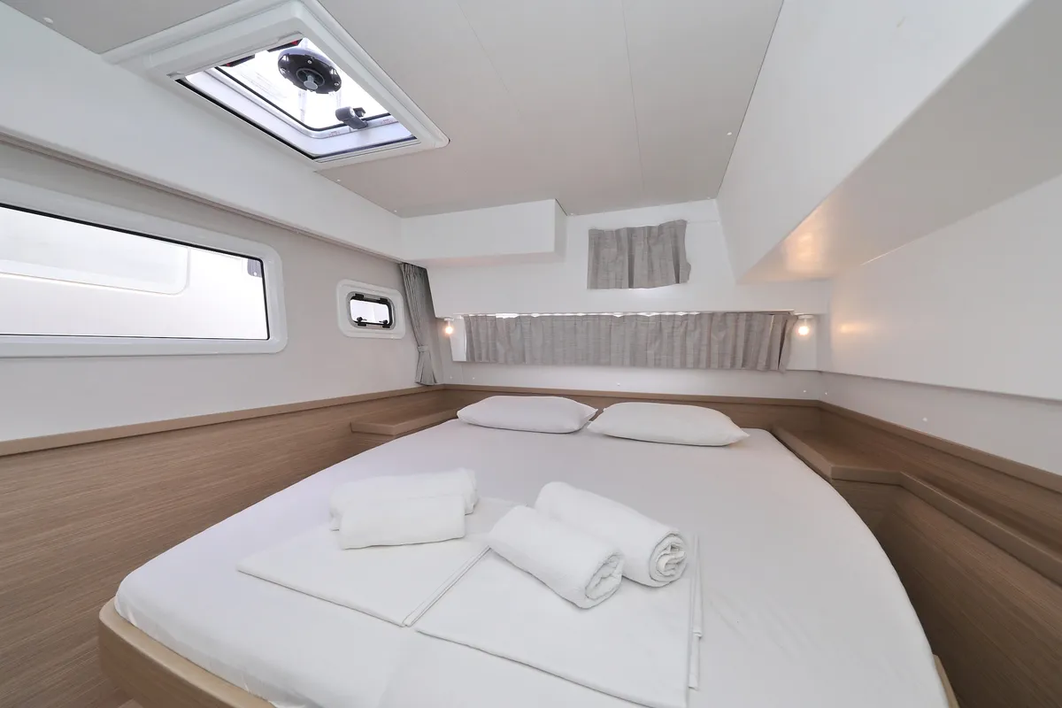 Cabin on Lagoon 42, a catamaran at Sukošan, Croatia
