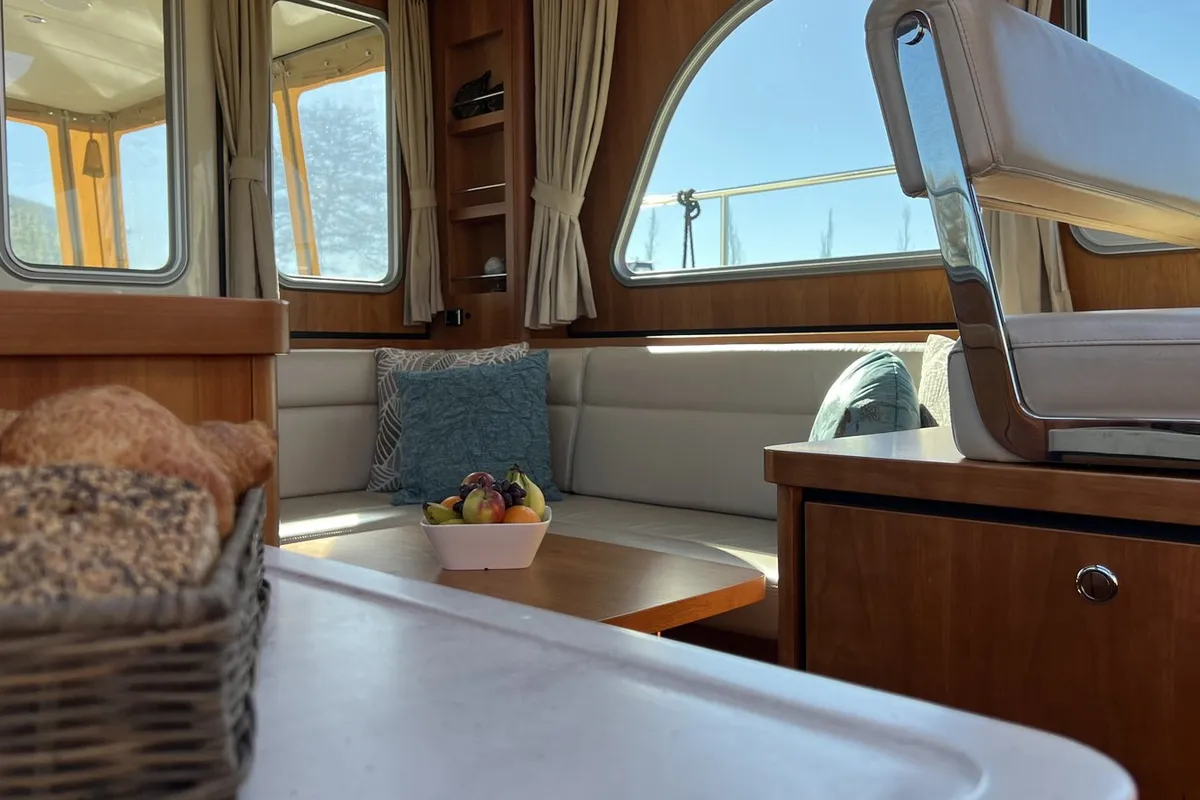 Salon of Liberty, a Linssen Grand Sturdy 40.0 Sedan motorboat at Heukelum, Netherlands