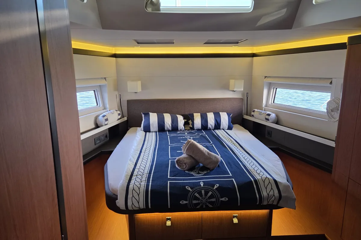Cabin on Olga V, a Beneteau Oceanis Yacht 62 - 3 + 1 sailboat at Grad Kaštela, Croatia