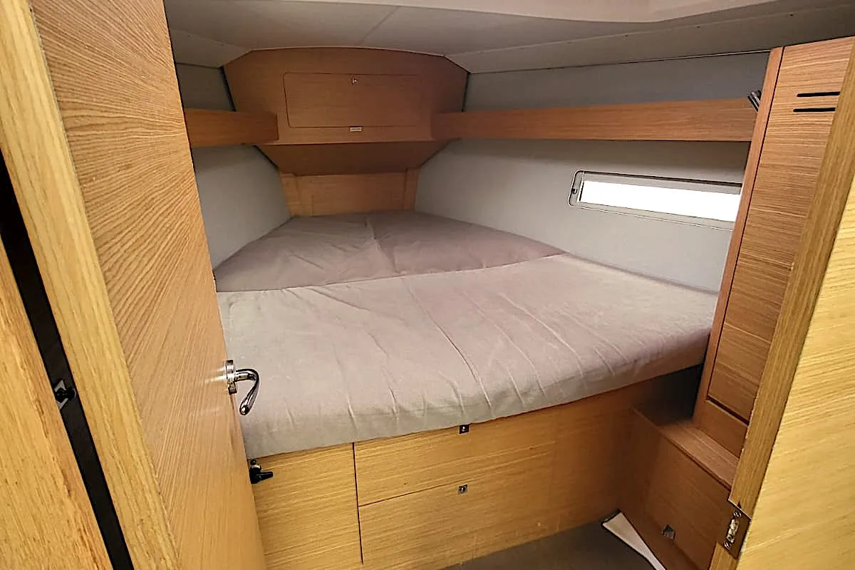Cabin on Ithaque, a Dufour 382 GL sailboat at Toulon, France
