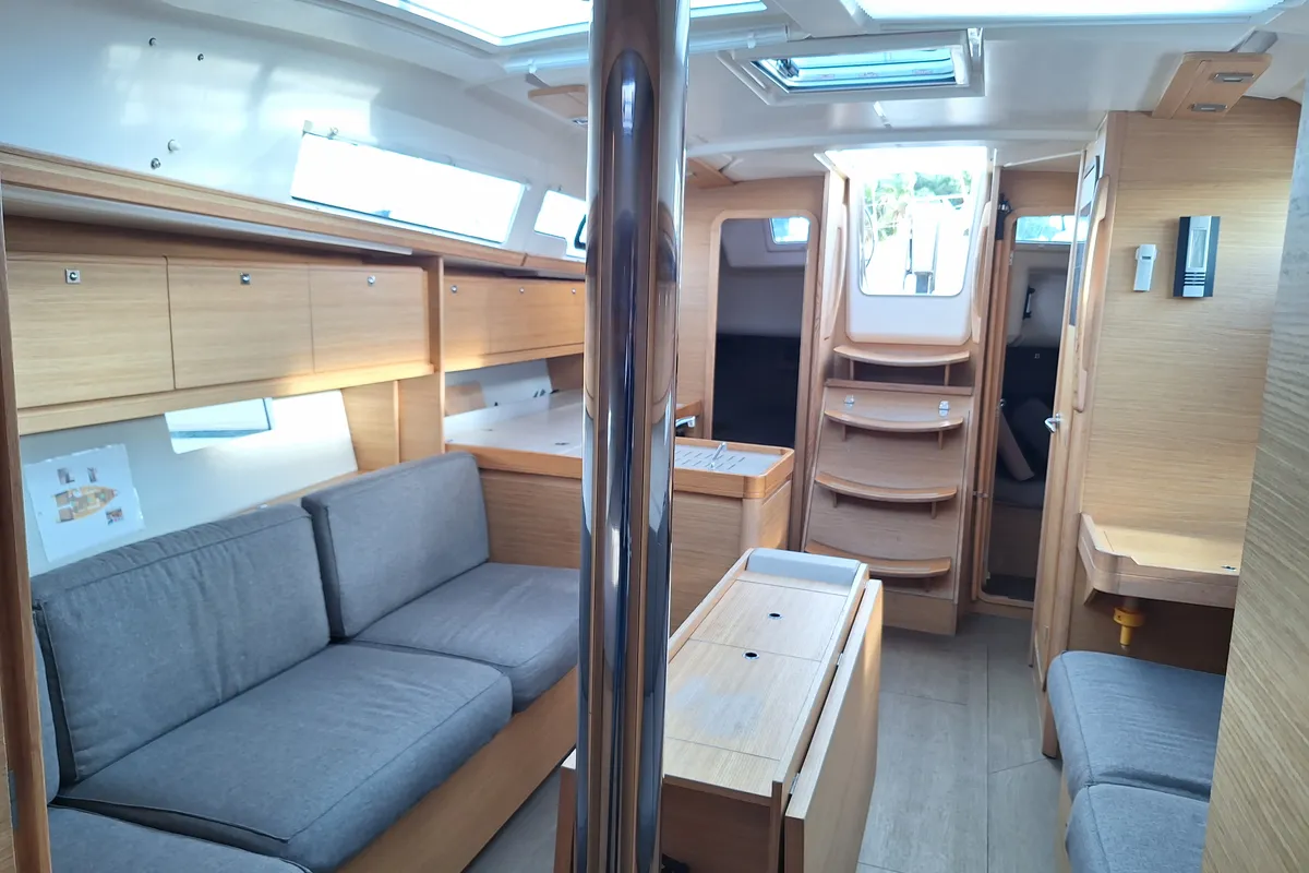 Salon of Ithaque, a Dufour 382 GL sailboat at Toulon, France