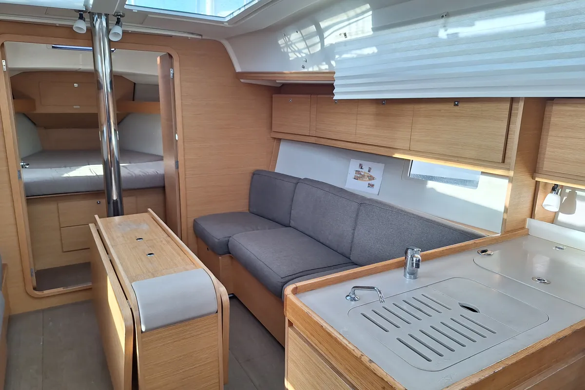 Salon of Ithaque, a Dufour 382 GL sailboat at Toulon, France