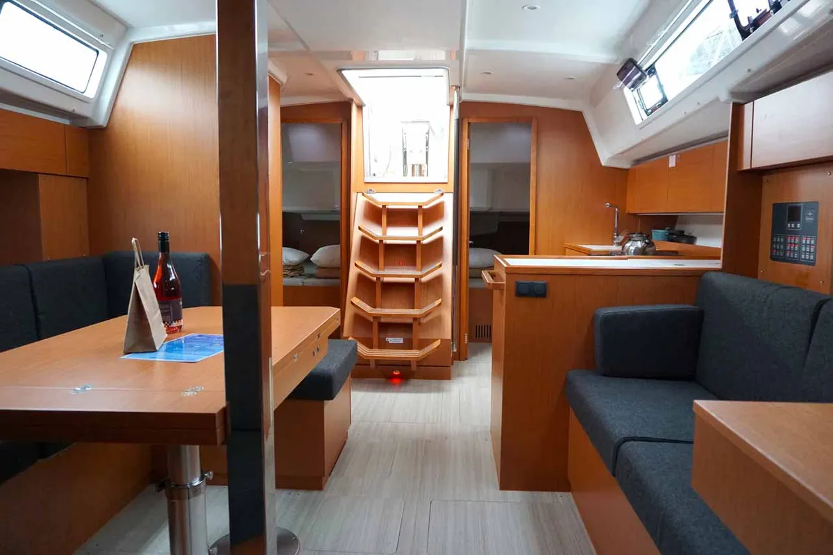 Salon of Alexis, a Bavaria C42 sailboat at Kontokali, Greece
