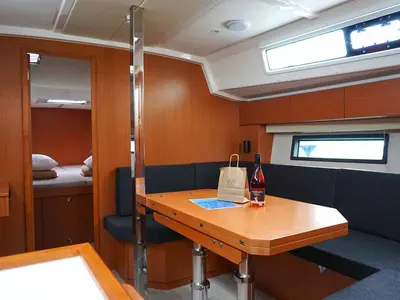 Salon of Alexis, a Bavaria C42 sailboat at Kontokali, Greece
