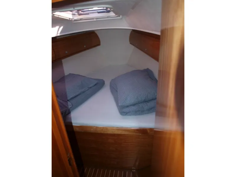 Cabin on Sea Star, a Bavaria 32 Cruiser sailboat at Primošten, Croatia