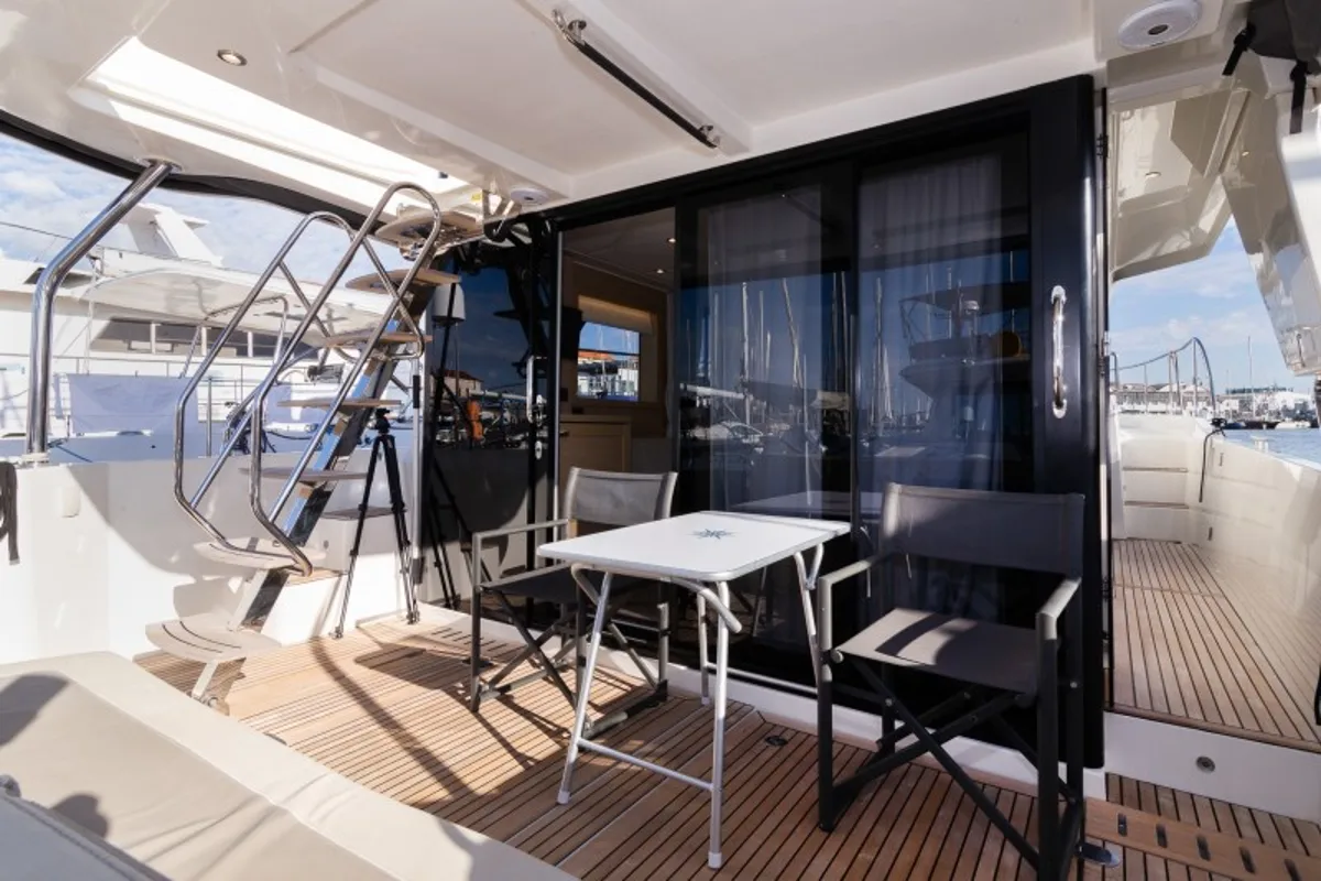 Deck of Ocean Dreamer, a Beneteau Swift Trawler 47 motor yacht at Grad Šibenik, Croatia