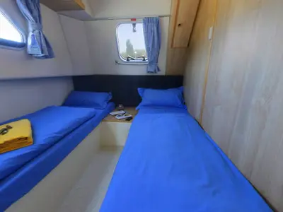 Cabin on Calypso - Comfort 6, a Cygnet Calypso motorboat at Castelnaudary, France