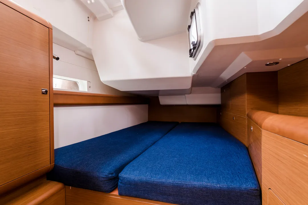 Cabin on Odysseus, a Jeanneau Sun Odyssey 479 sailboat at Athens, Greece
