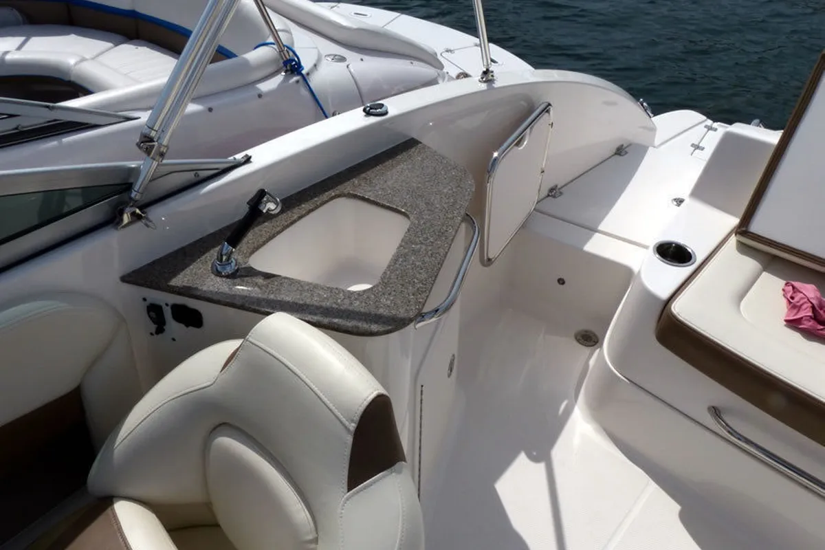 Salon of Triple X, a Chaparral 225 SSi Cuddy motorboat at Tribunj, Croatia