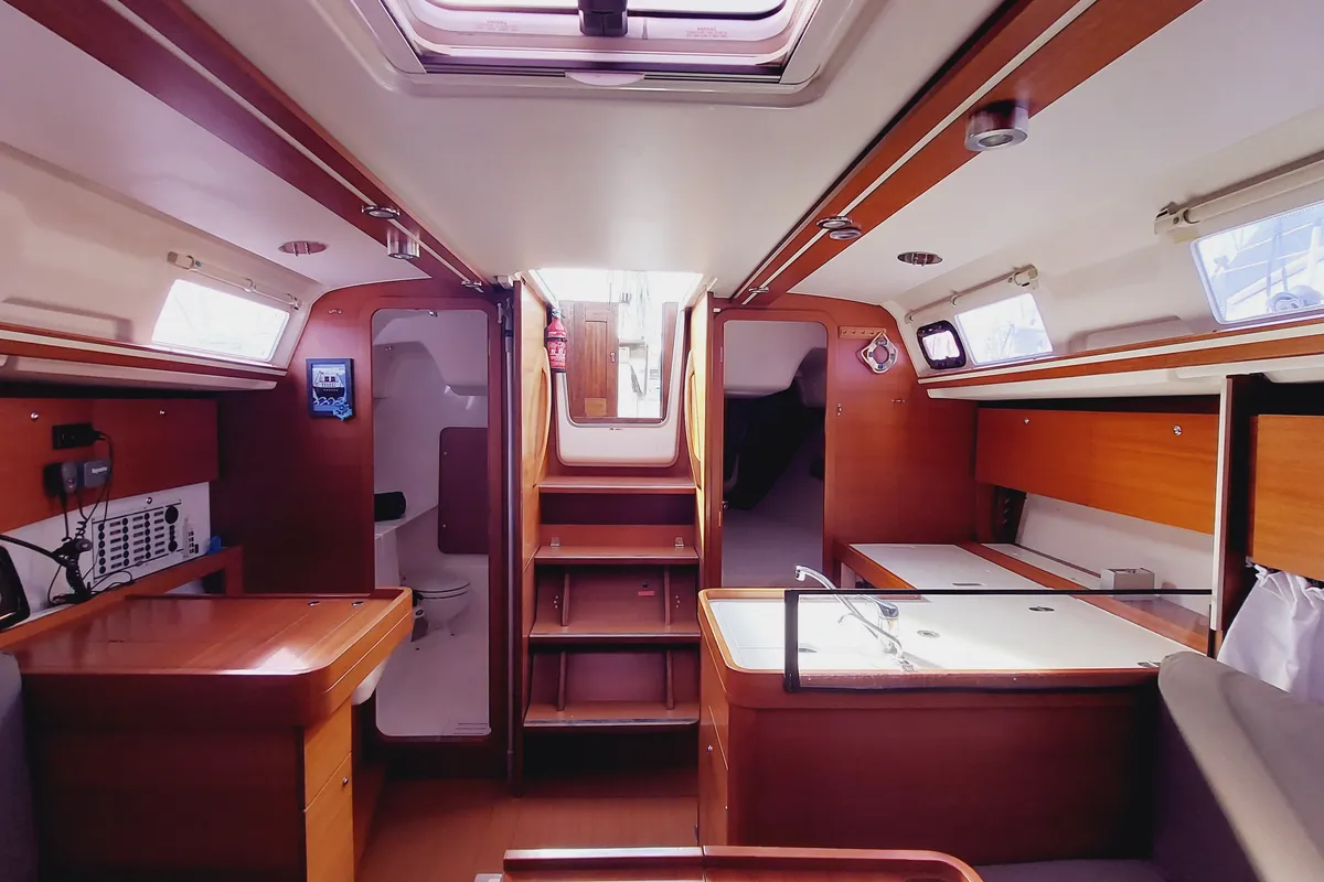Salon of Caprice 2, a Dufour 335 Grand Large sailboat at Rosignano Solvay, Italy