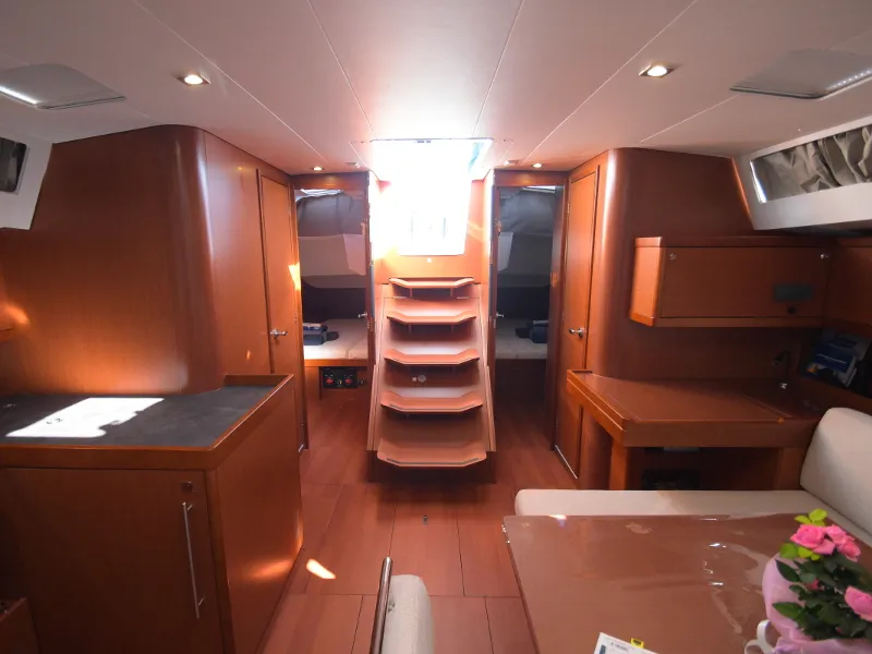 Salon of Allegra, a Beneteau Oceanis 48 sailboat at Cagliari, Italy