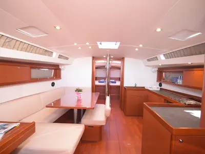 Salon of Allegra, a Beneteau Oceanis 48 sailboat at Cagliari, Italy