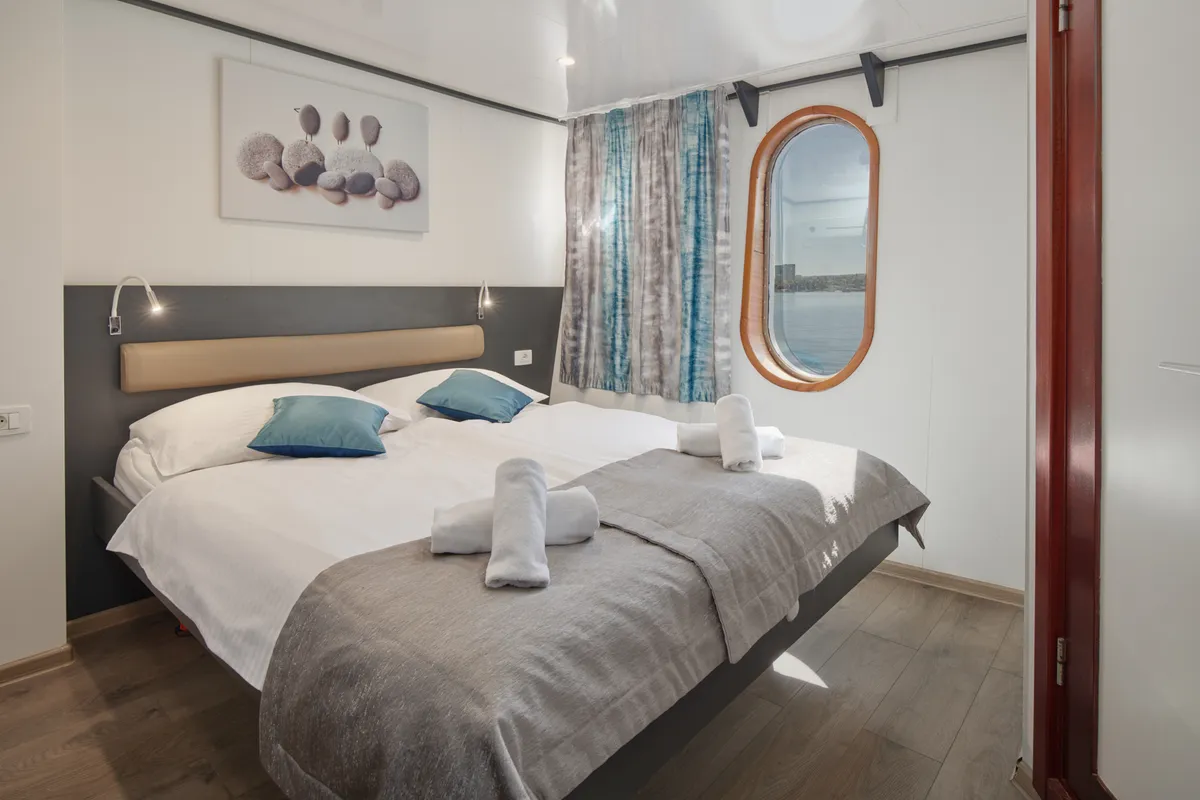 Cabin on Lupus Mare, a Custom Made Lupus Mare motorboat at Split, Croatia