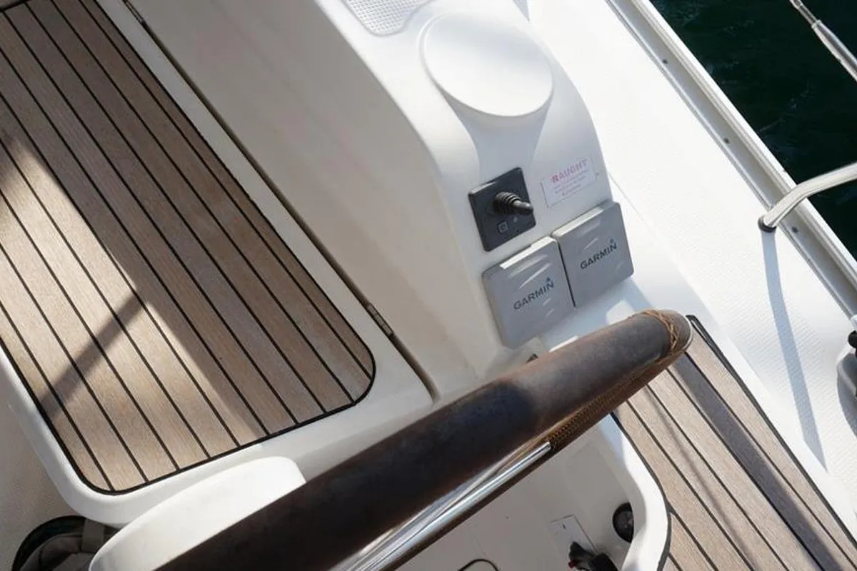 Hermes, a Bavaria Cruiser 41 sailboat at Thessaloniki, Greece