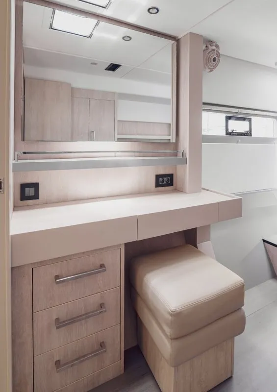 Cabin on Between, a Leopard 58 catamaran at Roche Caiman, Seychelles