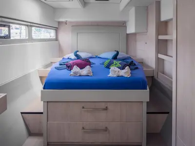 Cabin on Between, a Leopard 58 catamaran at Roche Caiman, Seychelles