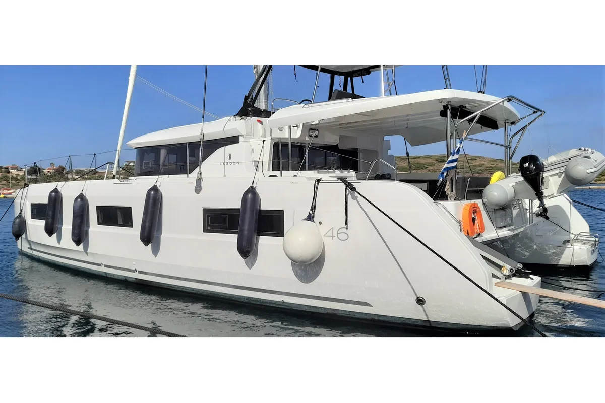 Exterior view of Free Bird II, a Lagoon 46 OW catamaran at Lavrion, Greece