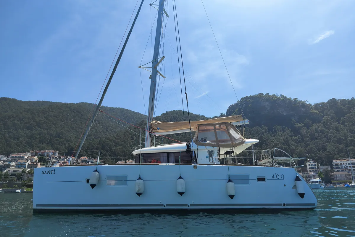 Exterior view of Santi, a Lagoon 400 catamaran at Fethiye, Turkey