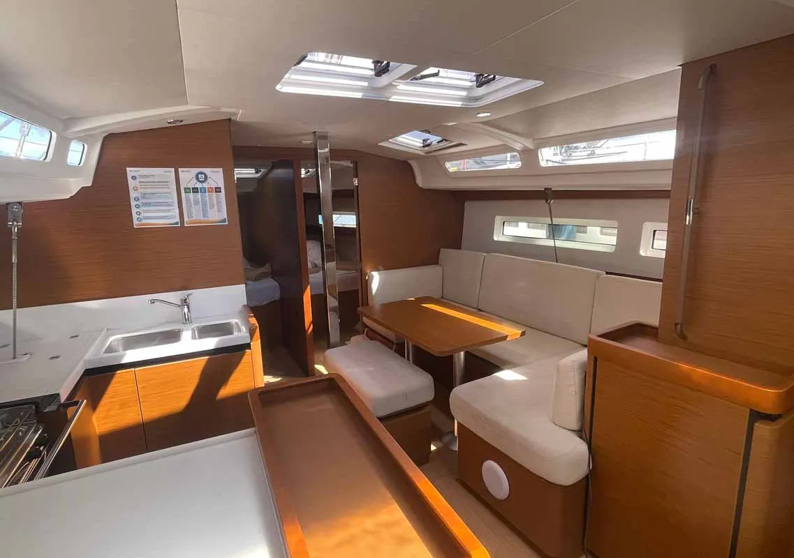 Salon of Sweet Dreams, a Jeanneau Sun Odyssey 440 sailboat at Figari/Golfo Aranci, Italy