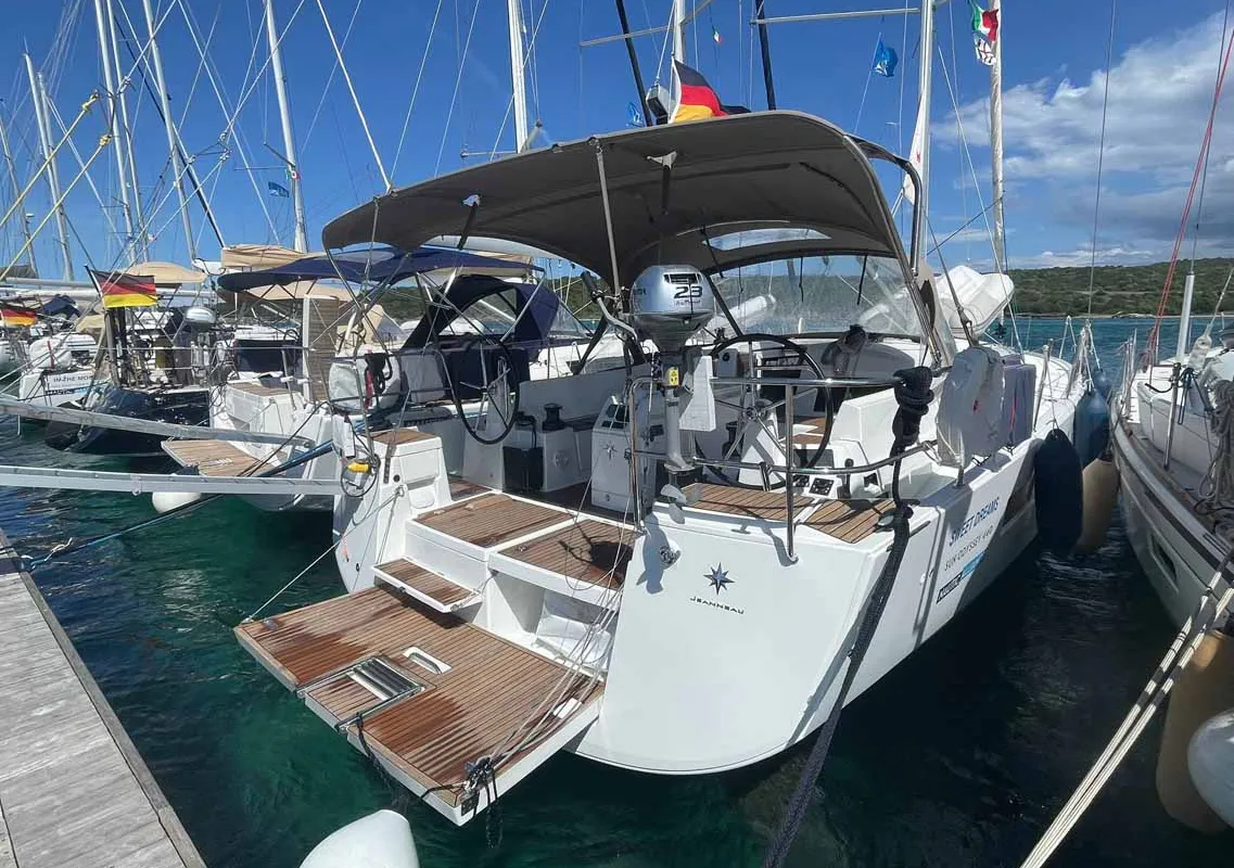 Exterior view of Sweet Dreams, a Jeanneau Sun Odyssey 440 sailboat at Figari/Golfo Aranci, Italy