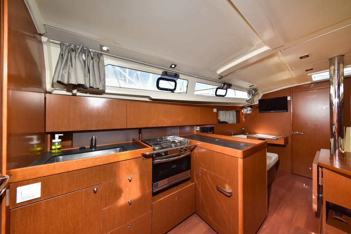 4Play, a Beneteau Oceanis 41.1 sailboat at Općina Sukošan, Croatia