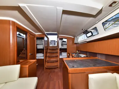 Salon of 4Play, a Beneteau Oceanis 41.1 sailboat at Sukošan, Croatia