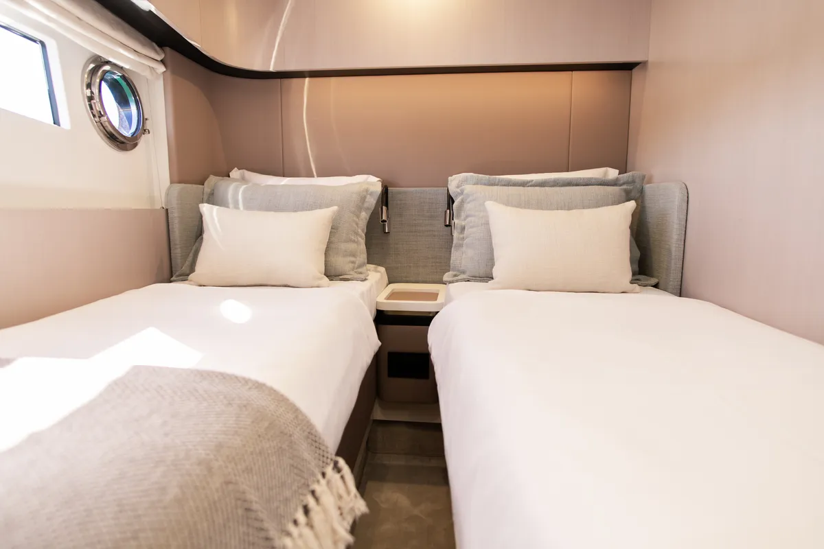 Cabin on Alibaba, a Azimut 60 motorboat at Grad Šibenik, Croatia