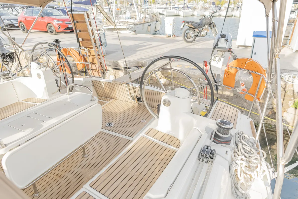 Cockpit of Perro Blanco, a Jeanneau Sun Odyssey 519 sailboat at Neo Klima, Greece