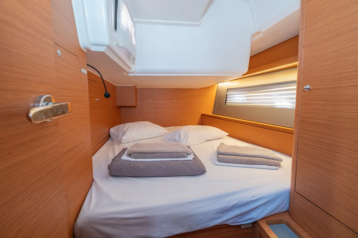 Cabin on Memories, a Dufour 41 sailboat at Kos, Greece