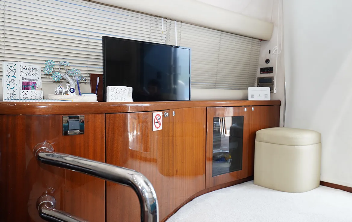 Salon of ADELYA, a Gulet Leomar 59 motor yacht at Konyaaltı, Turkey