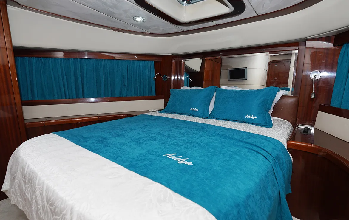 Cabin on ADELYA, a Gulet Leomar 59 motor yacht at Konyaaltı, Turkey