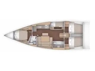 Floor plan of Kostas, a Dufour 430 sailboat at Athens, Greece