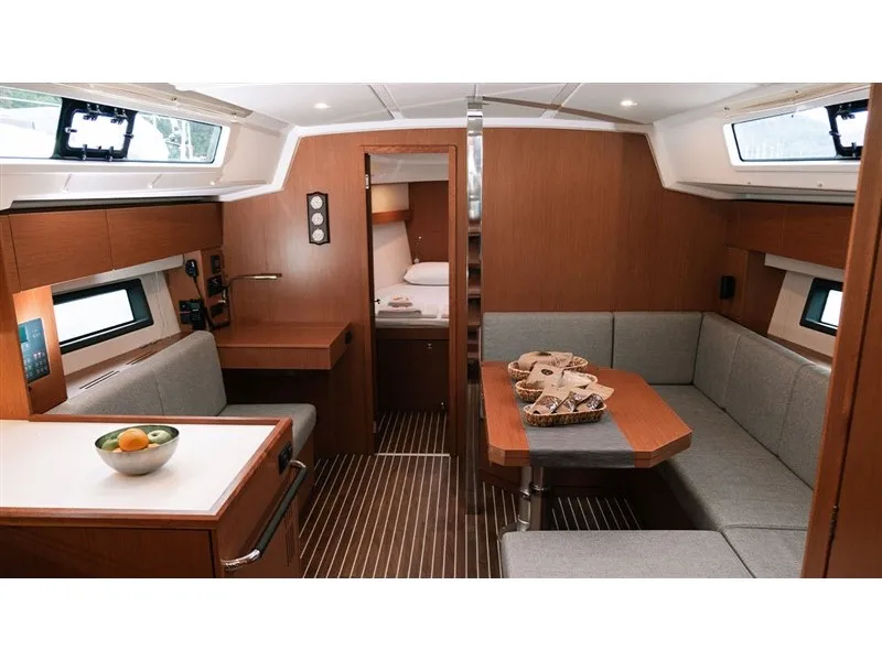 Salon of Nomad, a Bavaria C42 sailboat at Fethiye, Turkey