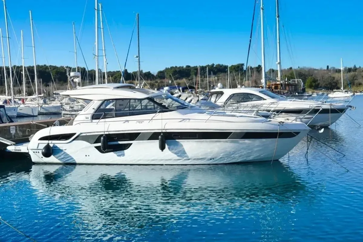 Exterior view of Varola, a Bavaria Sport 450 HT motorboat at Seget Donji, Croatia