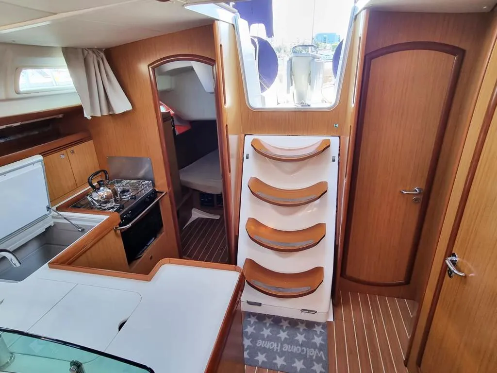 Salon of Sea Nest, a Jeanneau Sun Odyssey 42 i sailboat at Finikas, Greece