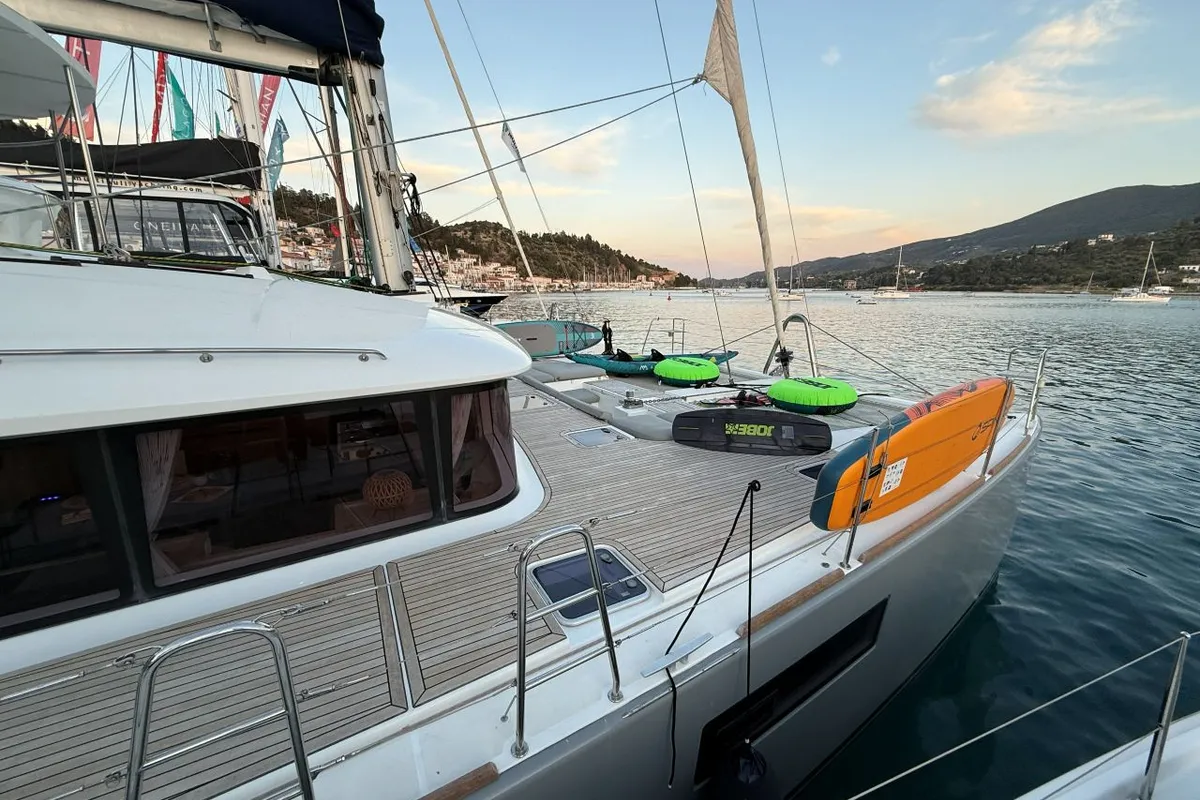 Starlight (Crewed) , a Lagoon 560 S2 catamaran at Athens, Greece