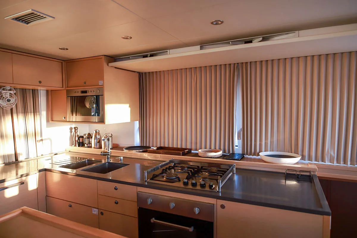 Starlight (Crewed) , a Lagoon 560 S2 catamaran at Athens, Greece