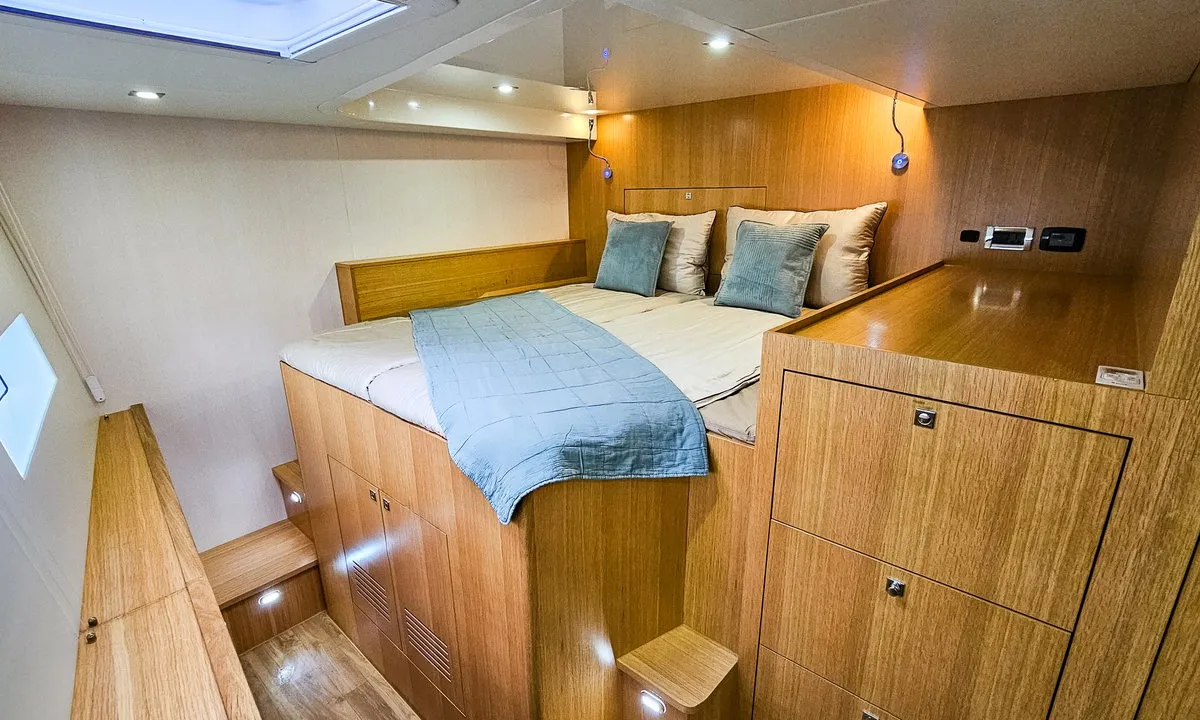 Cabin on October, a Mazarin 55 catamaran at Seget Donji, Croatia