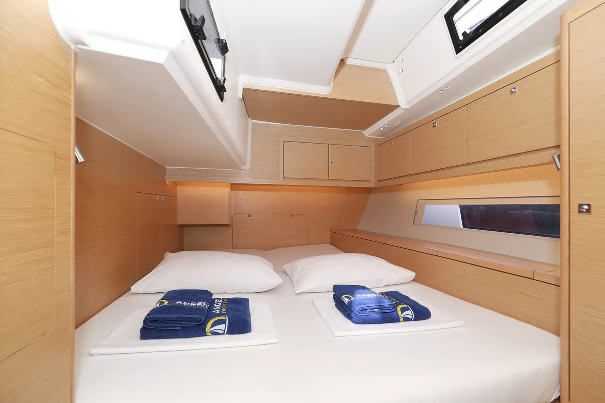 Cabin on Cupid, a Dufour 470 sailboat at Općina Sukošan, Croatia
