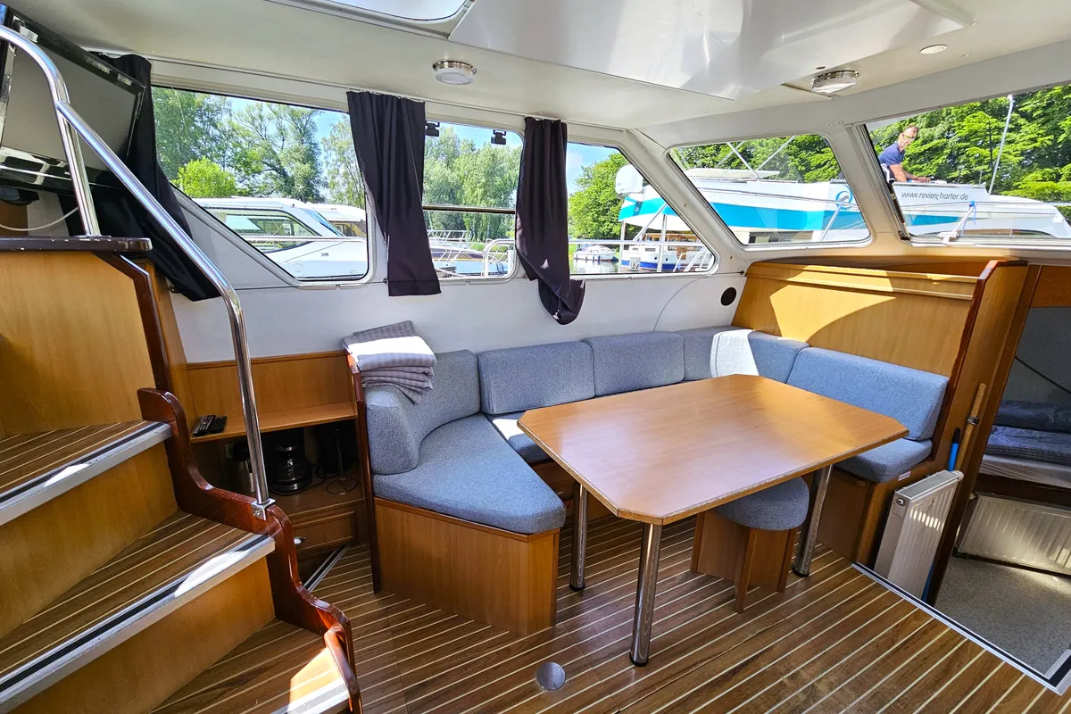 Salon of Persephone, a Gulet Tarpon 37 DP motorboat at Lübz, Germany